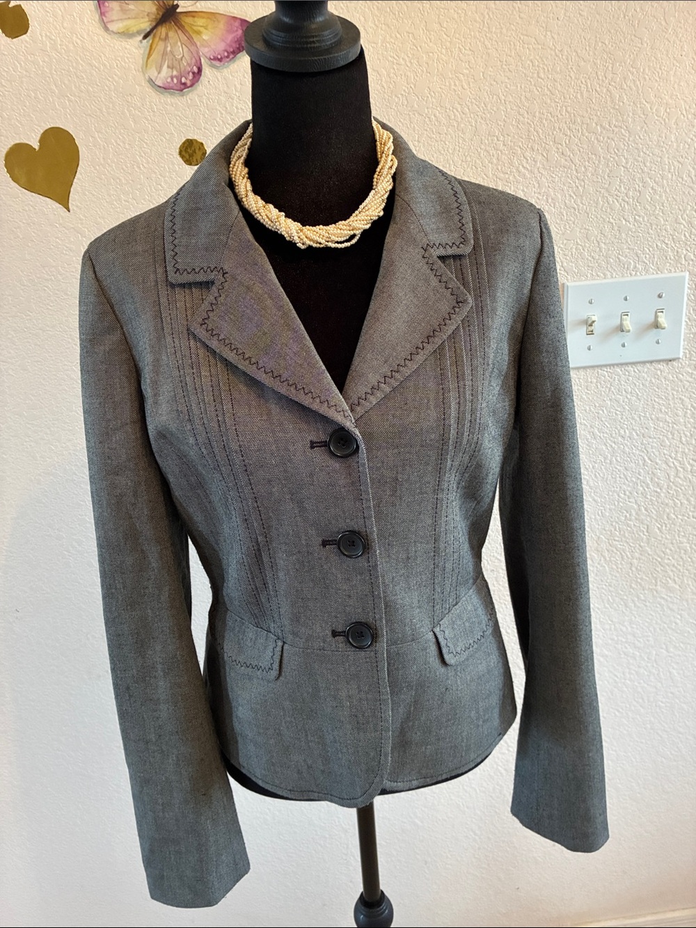 LOFT Gray Tailored Blazer with Decorative Stitching - Picture 6 of 6